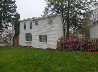 253 E 6th St, Oswego, NY 13126