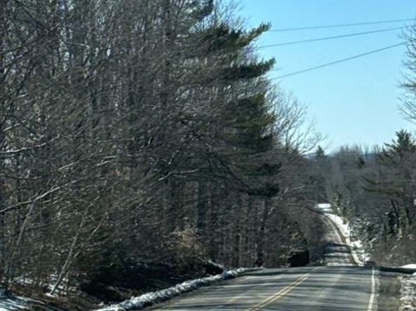 690 Todds Corner Rd, Saint Albans, ME 04971