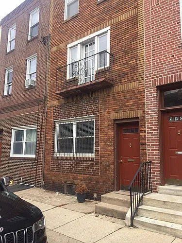 2309 Brown St #1 Photo 1