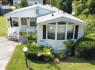 10 Wendy Way, Merrimac, MA 01860