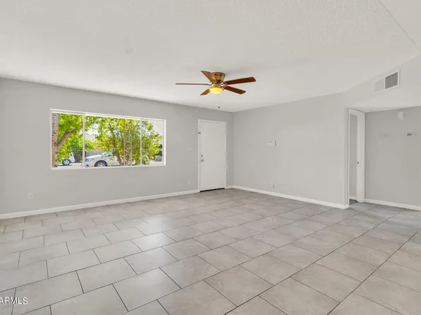 12842 N 112th Avenue, Youngtown, AZ 85363