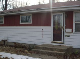 17840 Burnham Ave, Lansing, IL