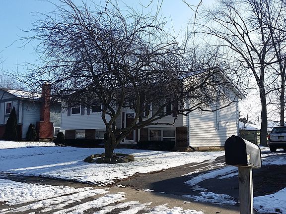 4th image of 182 Garden Dr