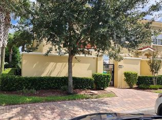 2320 Bella Vista Dr, Davenport, FL 33897