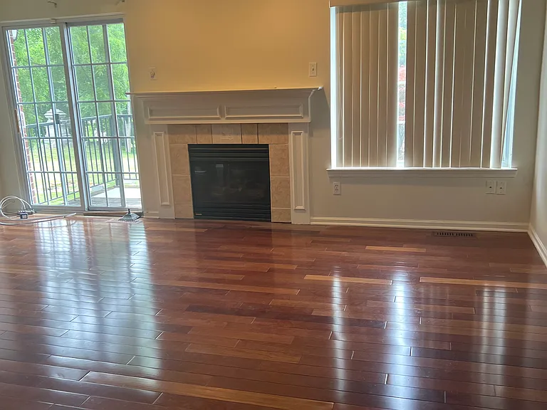 1342 Village Dr — Photo 8
