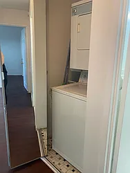 Sold by Merileads Inc.