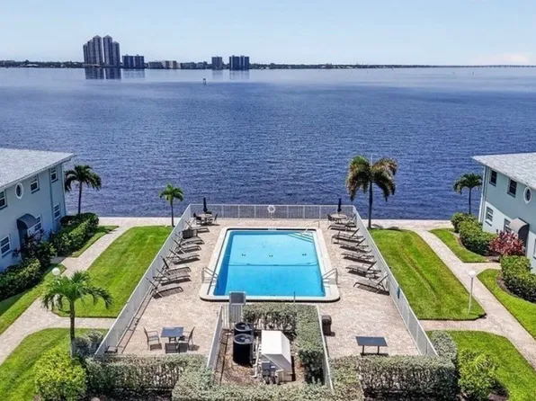 3322 N Key Dr #3, North Fort Myers, FL 33903