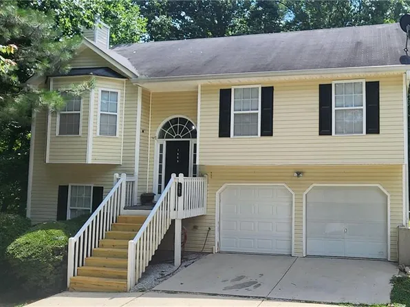 7869 Varden Ct, Douglasville, GA 30134