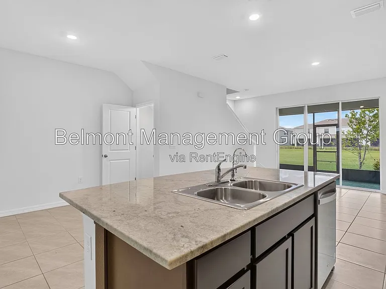33028 Tulip Petal Ln — Photo 7