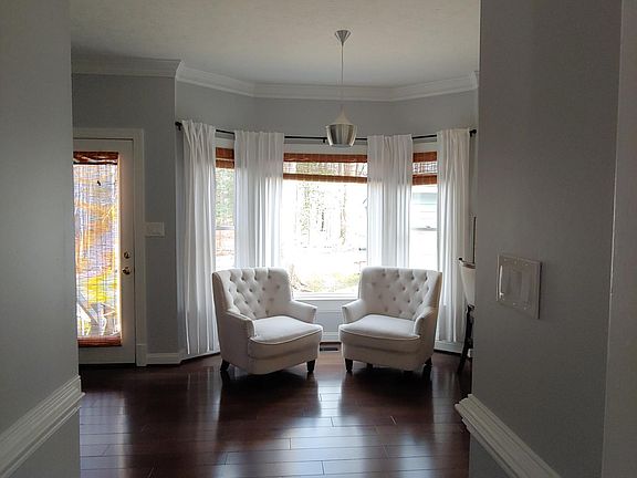 5th image of 4703 Jacobs Glenn Dr