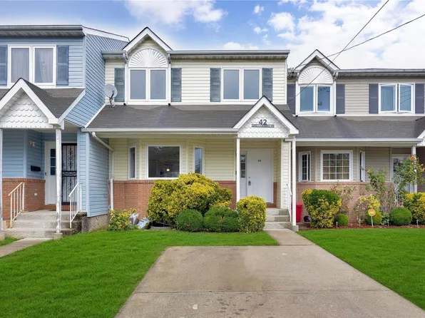 42 James L L Burrell Avenue, Hempstead, NY 11550