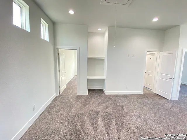 2126 Village Pkwy — Photo 30