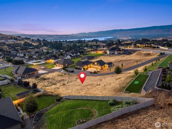 874 Autumn Crest Drive, Wenatchee, WA 98801