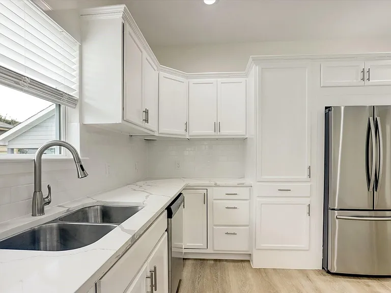 3515 Delhi St — Photo 11