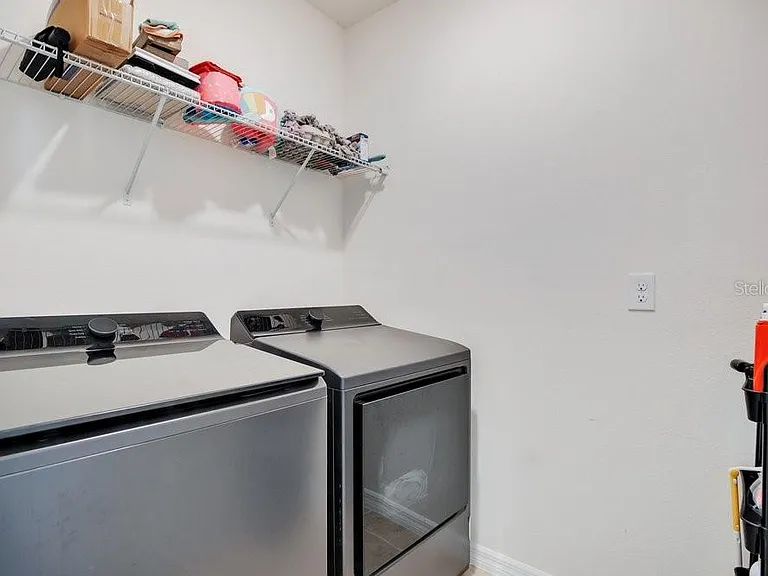 3582 Fort Mellon Ln — Photo 23