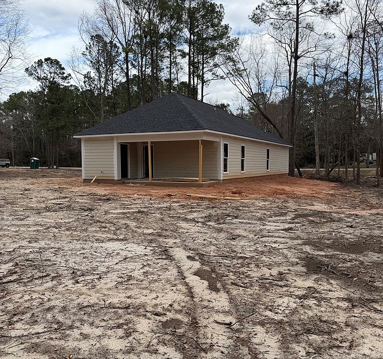 2nd image of 167 Donald Rd