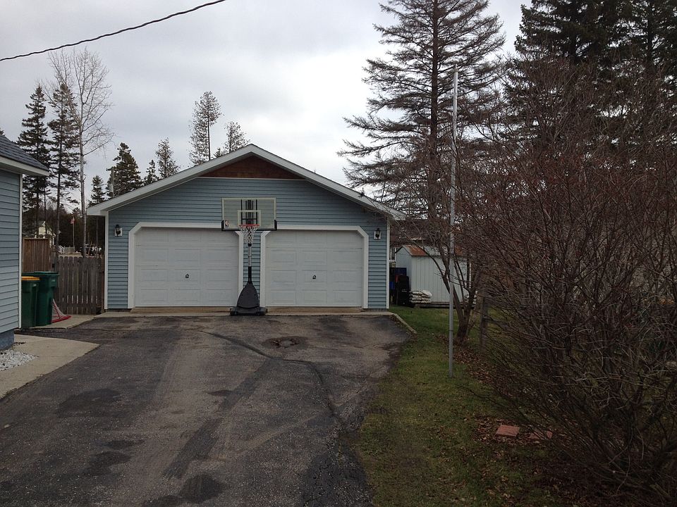 1st image of 1041 Hombach St