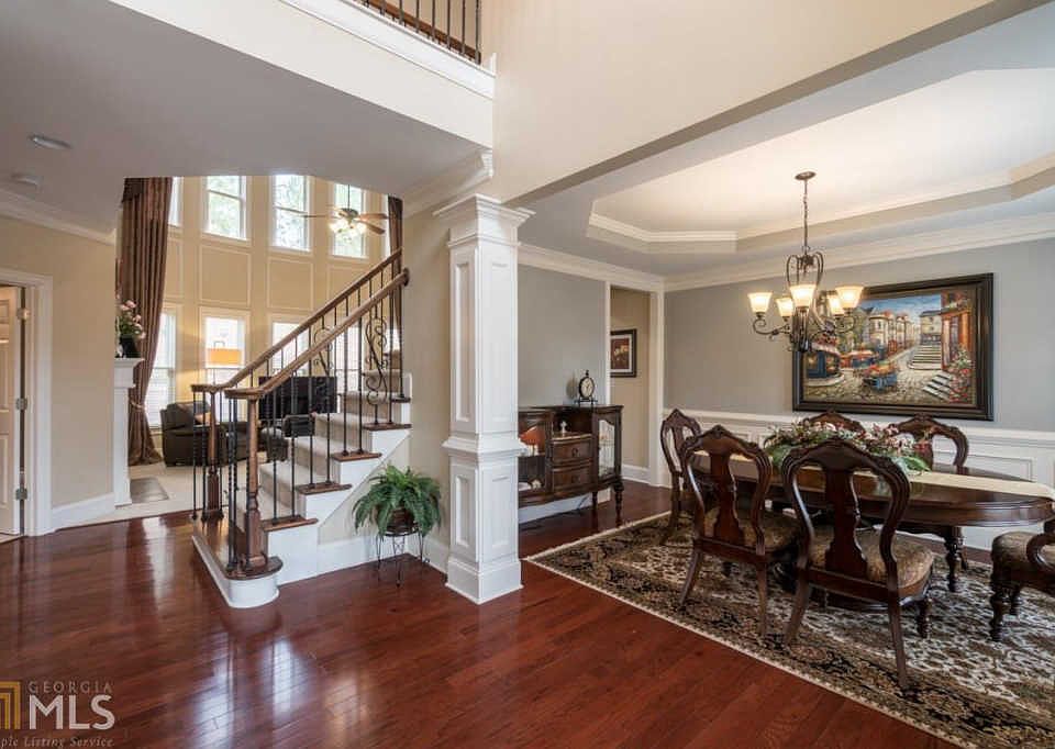 2nd image of 5695 Upper Creek Ct