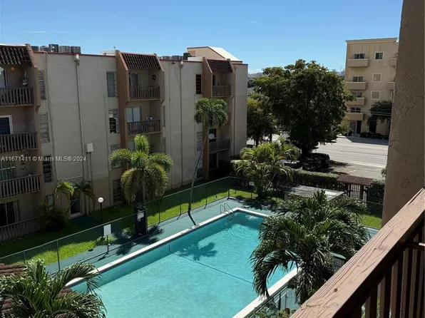 4845 NW 7th St #4075, Miami, FL 33126