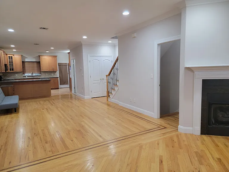 50A E Edsall Ave — Photo 25