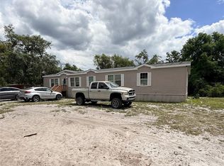 21520 SE 147th Ln, Umatilla, FL 32784