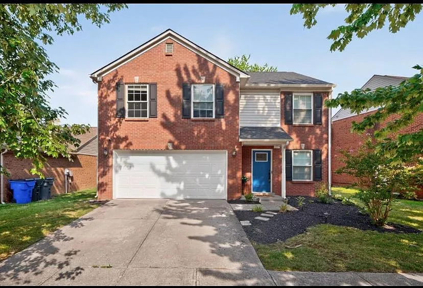 3 bed, 2.5 bath, 1979 sqft, $2,400 — Photo 1