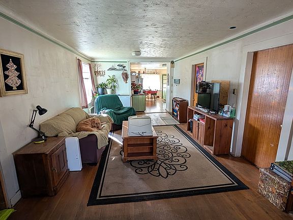 2nd image of 1408 T Ave