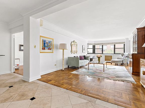 4th image of 120 E 81st St APT 4F
