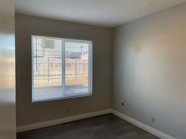 8631 Menkar Rd — Photo 24
