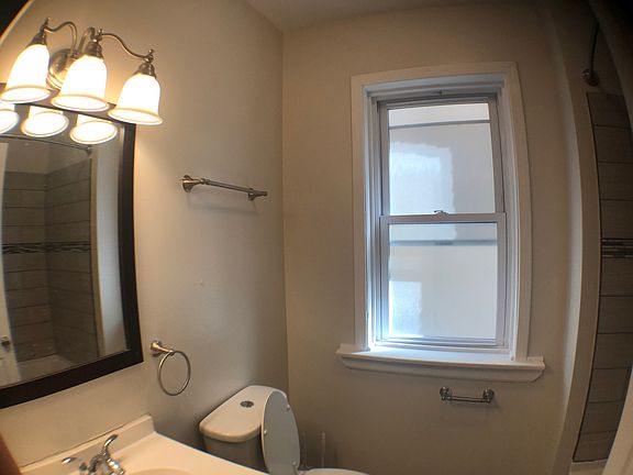 3rd image of 7838 S Paulina St