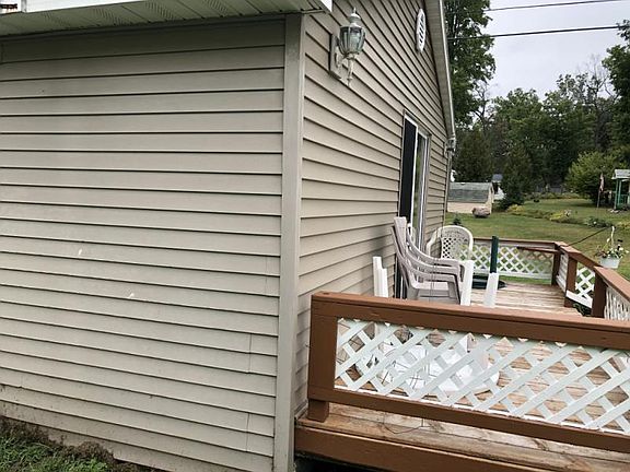 5th image of 2505 E 2nd St