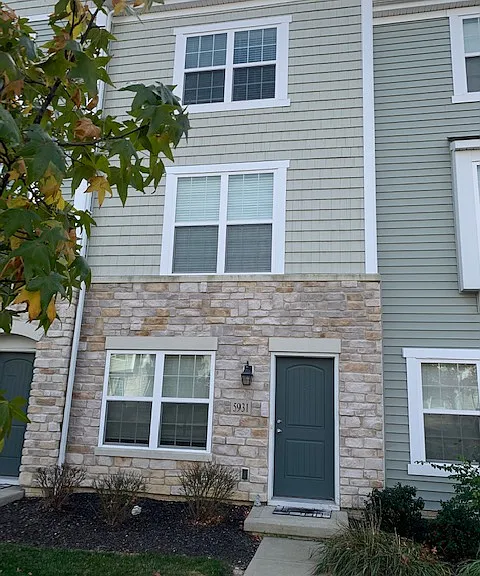 5931 Winberry Creek Dr — Photo 1