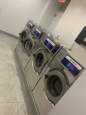 5th image of 815 W 181st St APT 6G