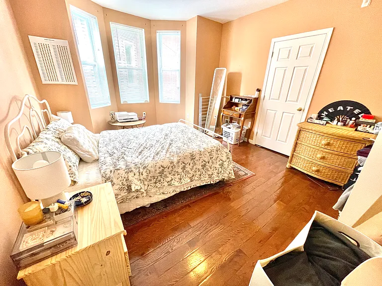 937 S Saint Bernard St #2 — Photo 15