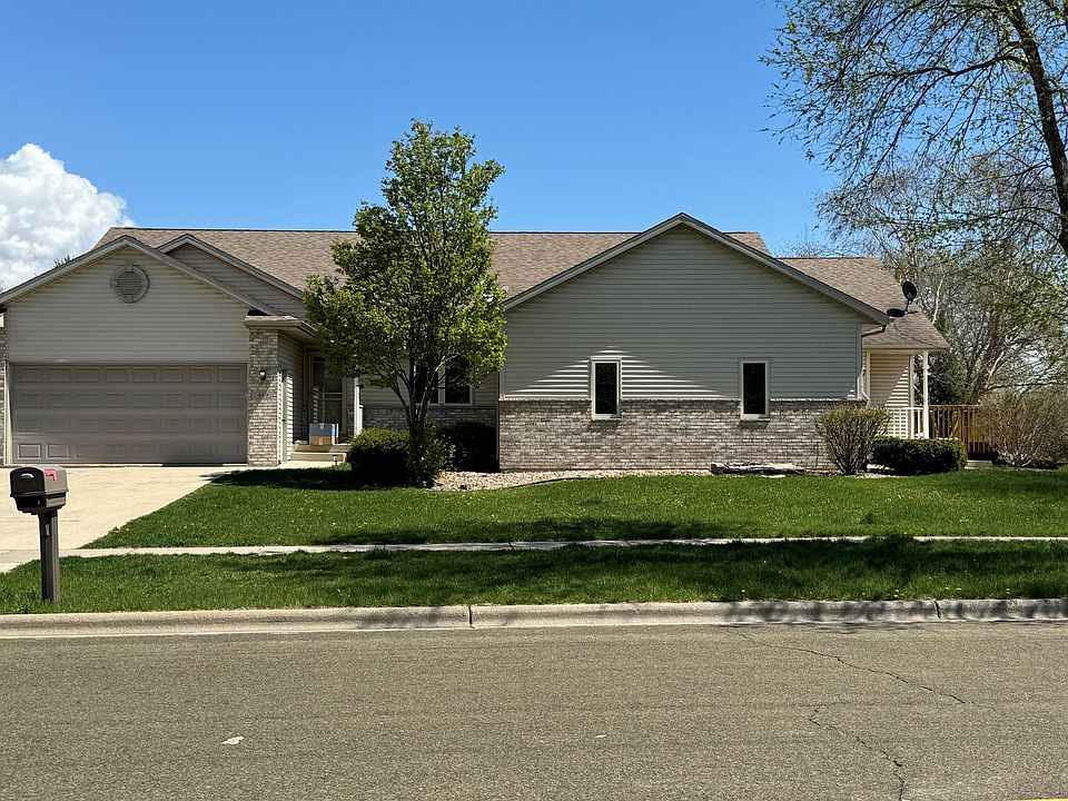 1st image of 449 N Westmount Dr