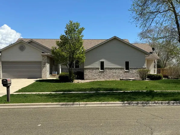 449 N Westmount Dr, Sun Prairie, WI 53590