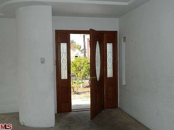2nd image of 7726 La Salle Ave