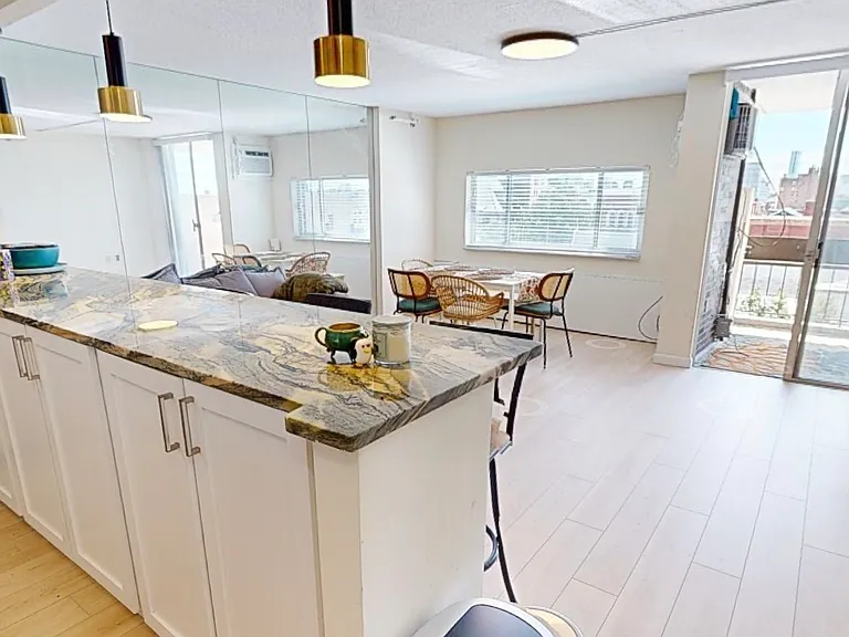 899 Massachusetts Ave #5 — Photo 1