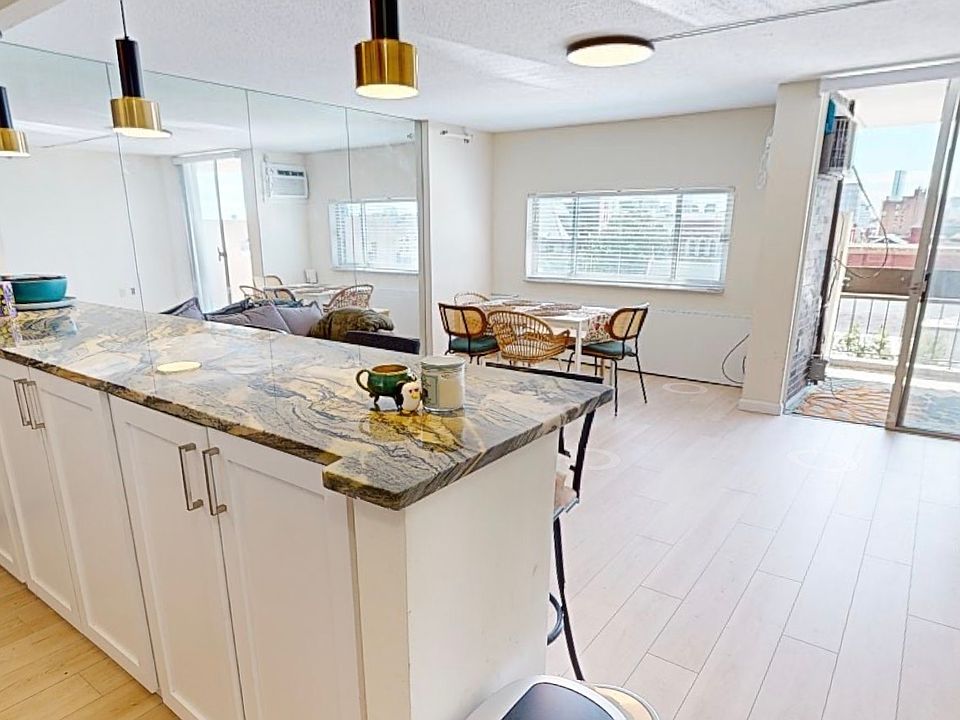 1st image of 899 Massachusetts Ave #5