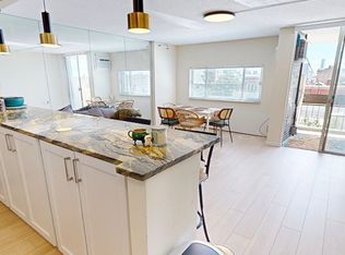 899 Massachusetts Ave #5, Cambridge, MA 02139
