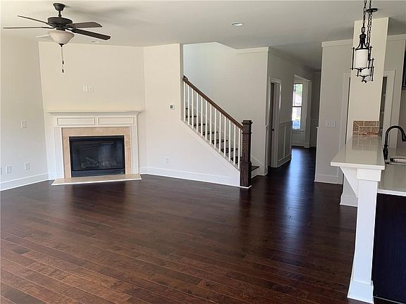4th image of 1180 Bar Harbor Pl