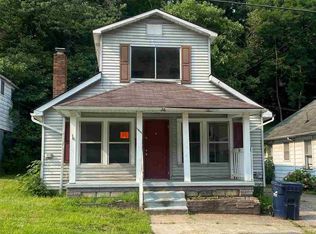 1077 29th St, Ashland, KY 41101