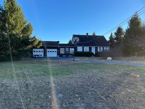 2nd image of 121 Ford Farm Rd