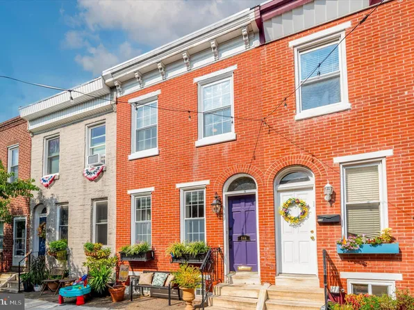 844 N Bambrey St, Philadelphia, PA 19130
