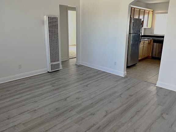 3rd image of 481 Palm Ave #8