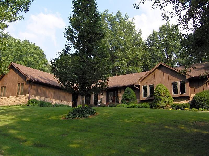 1st image of 14644 Fairfield Farm Dr