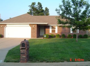 3470 S Sunrise Ave, Springfield, MO 65807