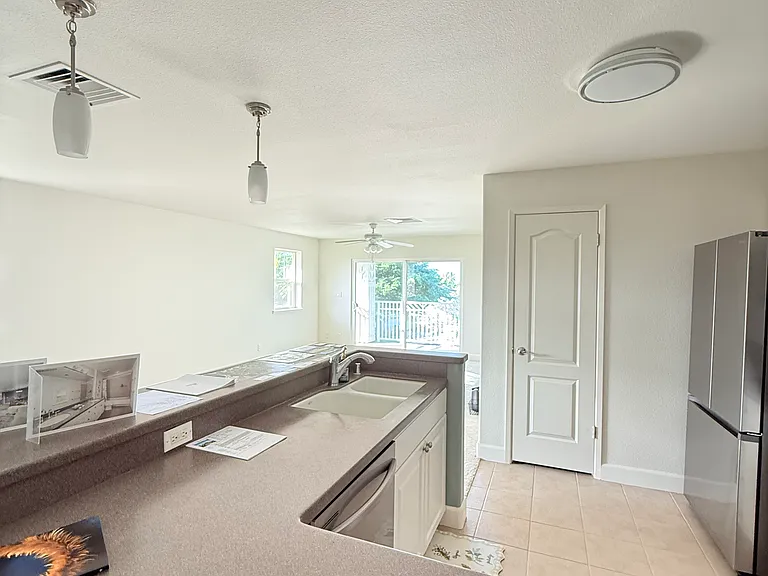 92-1071 Koio Dr #B — Photo 10
