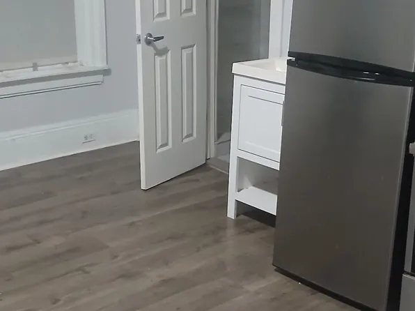 297 East 16th Street image 2 of 5