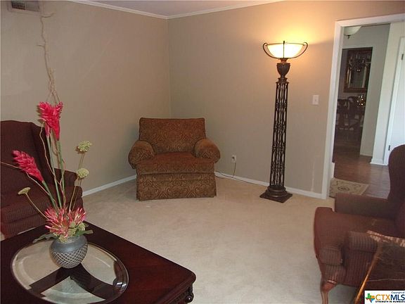 4th image of 206 Westchester Dr